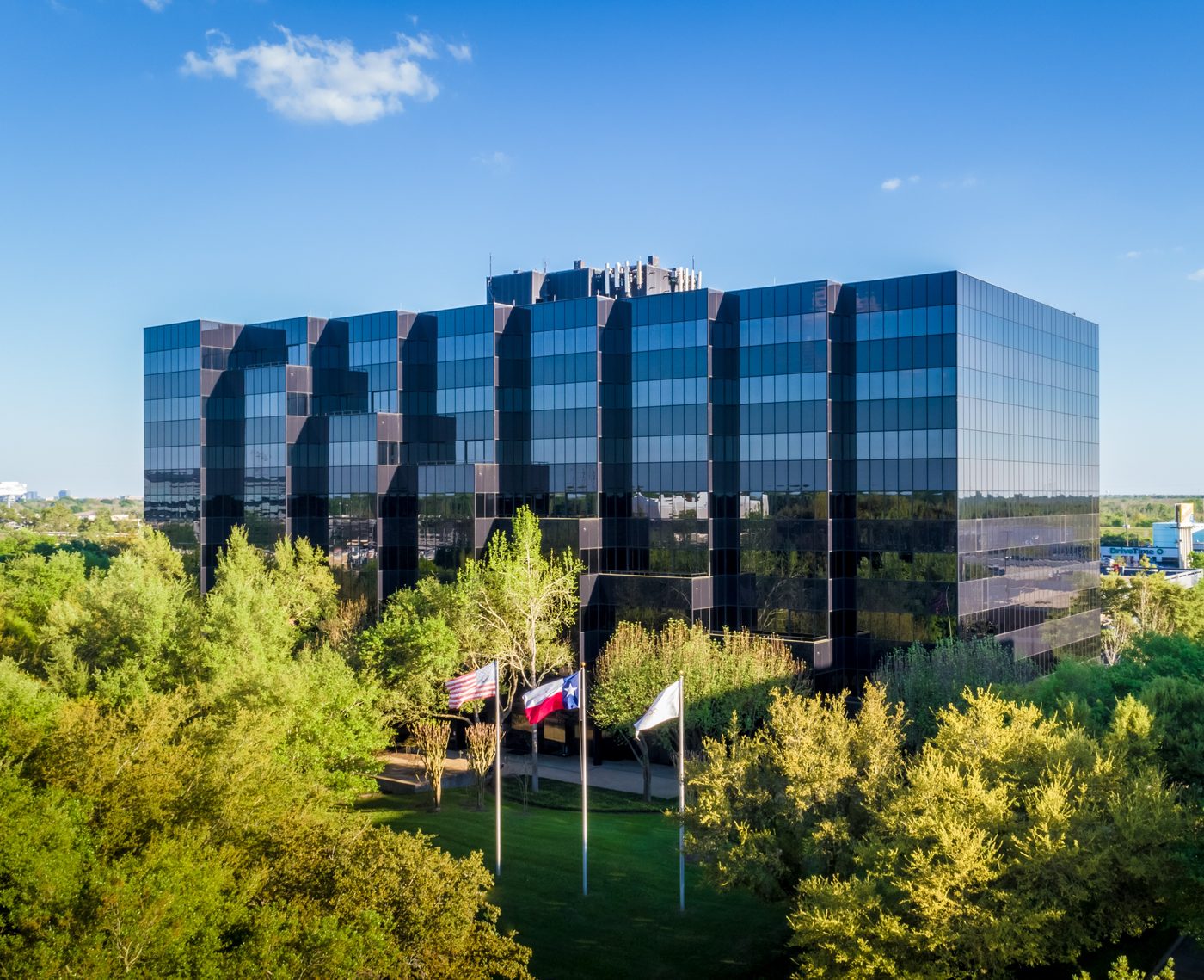 Energy Corridor Building: Accesso Retains Transwestern to Lease