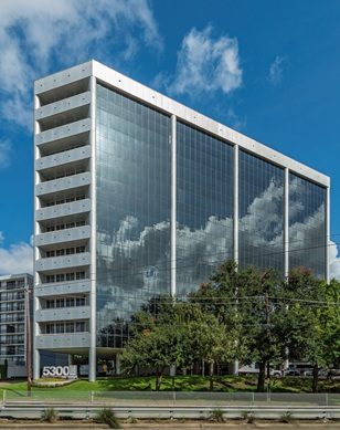 Boutique Office Tower Trades Hands