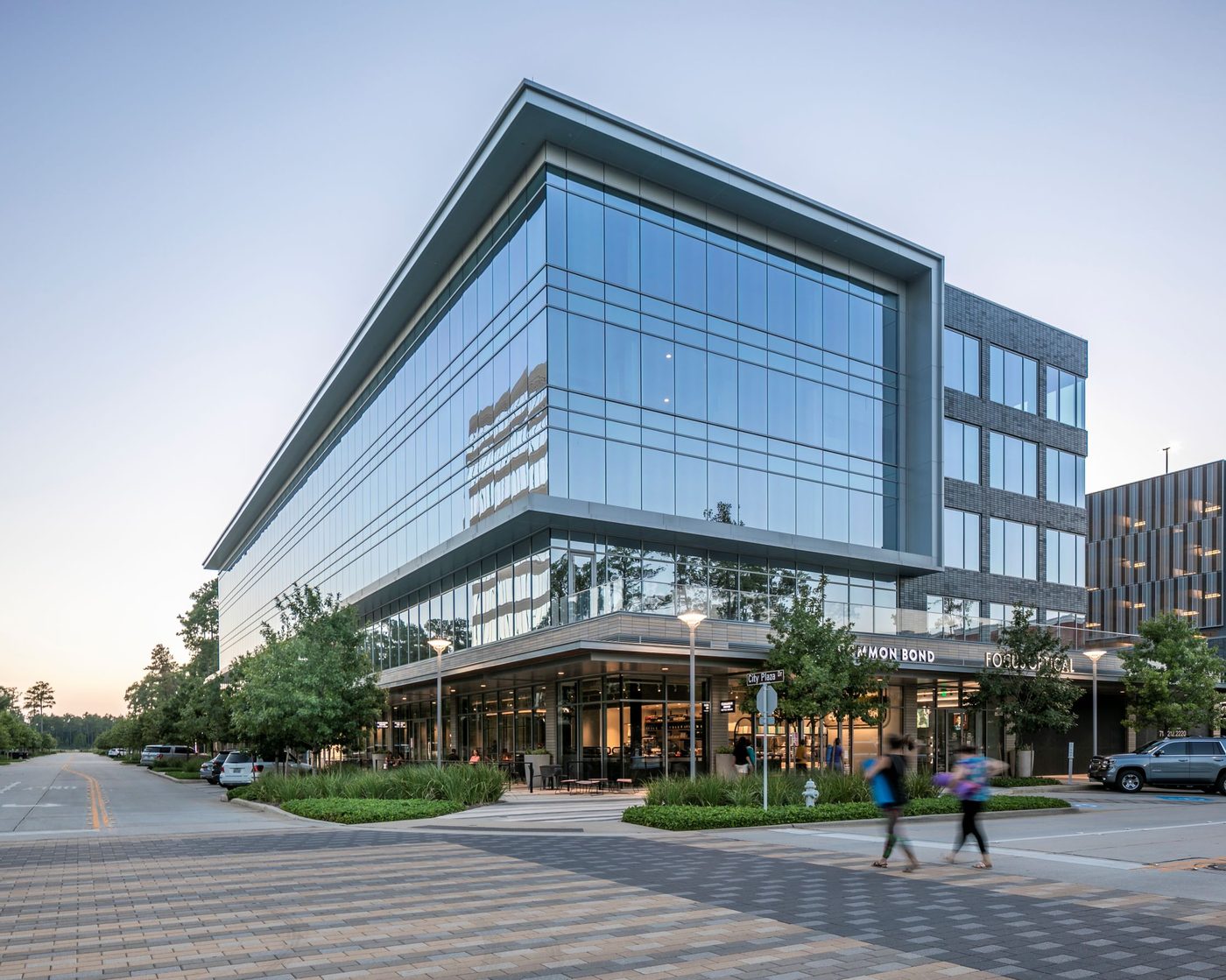 Companies Leasing Office Space in Springwoods Village