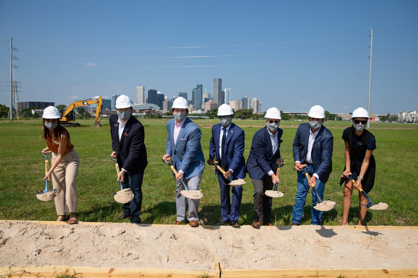 East River Makes Splash in Fifth Ward