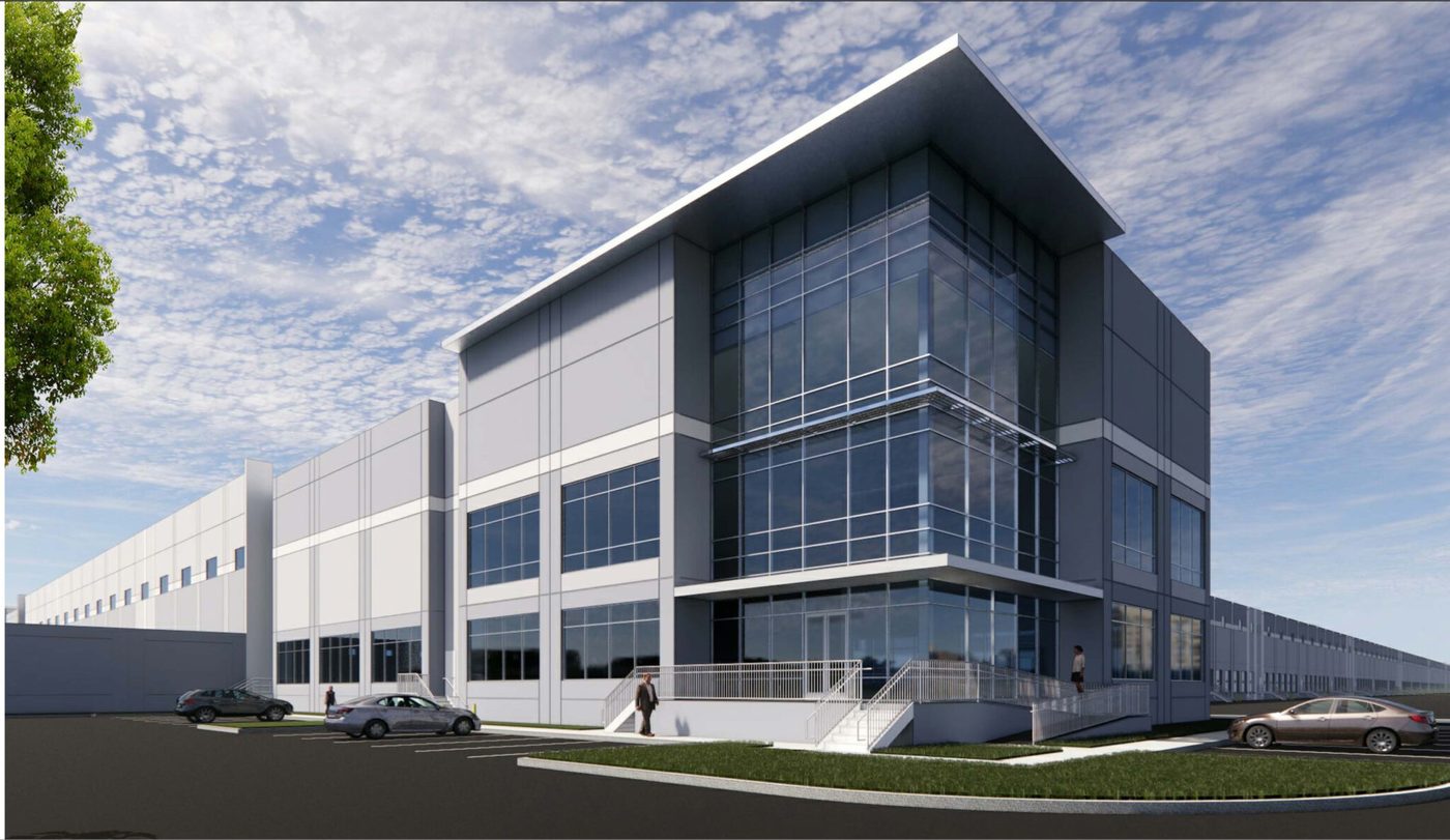 Huge Warehouse Under Construction in Baytown