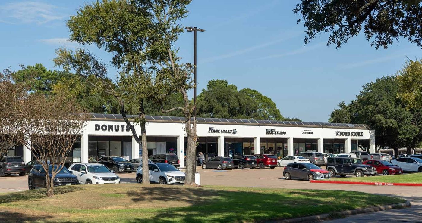 Partners Closes in on $1B in Deals with Shopping Center Acquisitions